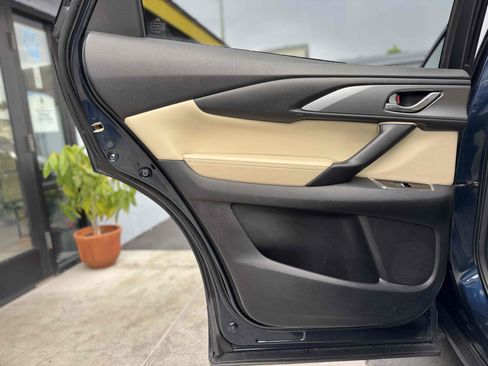 Used 2016 MAZDA CX-9 Touring image 39