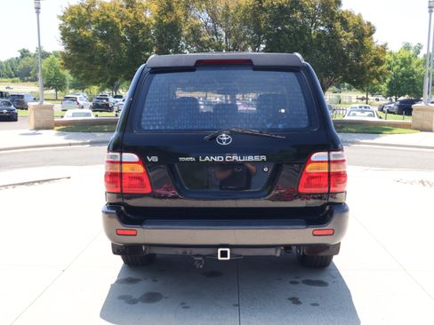 Used 2001 Toyota Land Cruiser AWD/4WD image 8
