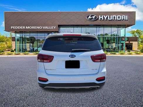 Used 2019 Kia Sorento EX w/ EX Touring Package FWD image 4