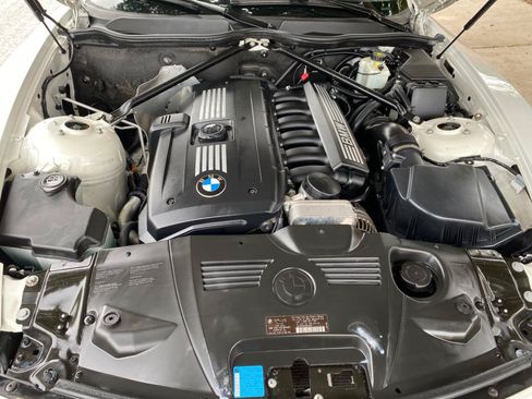 Used 2008 BMW Z4 3.0i RWD image 13