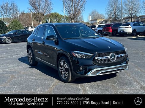 Certified 2026 Mercedes-Benz GLA 250 4MATIC image 1