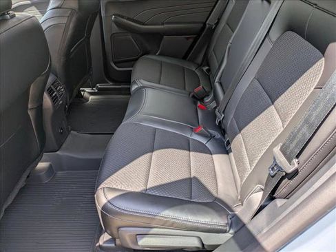 New 2025 Ford Escape SE image 16