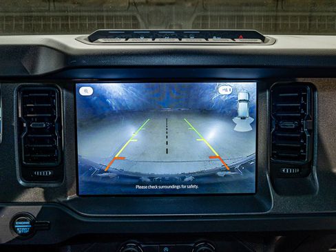 Used 2025 Ford Bronco Badlands AWD/4WD image 20