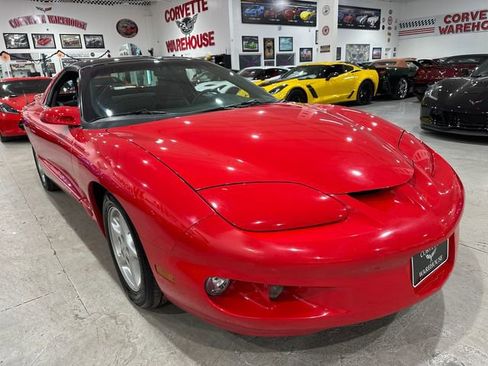 Used 1998 Pontiac Firebird Formula w/ Opt Pkg image 4