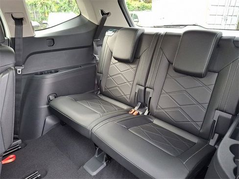 New 2026 Volkswagen Atlas SE image 7