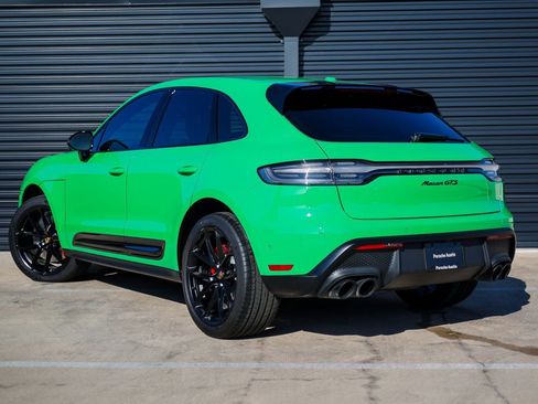 Certified 2024 Porsche Macan GTS image 3