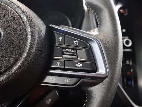 Used 2025 Subaru Forester Limited AWD/4WD image 19