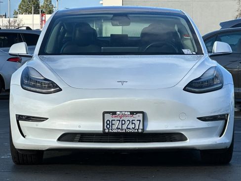 Used 2018 Tesla Model 3 Long Range image 10