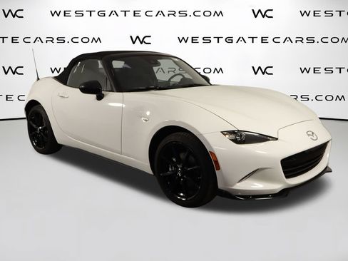 Used 2019 MAZDA MX-5 Miata Club w/ I-ACTIVSENSE Club Package RWD image 47