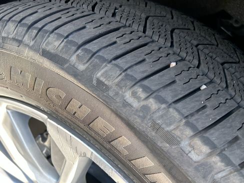 Used 2022 GMC Yukon XL Denali image 12