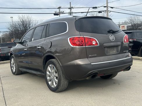 Used 2011 Buick Enclave CXL image 8