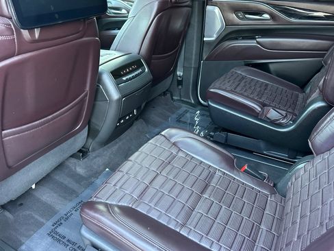 Certified 2023 Cadillac Escalade V AWD/4WD image 14