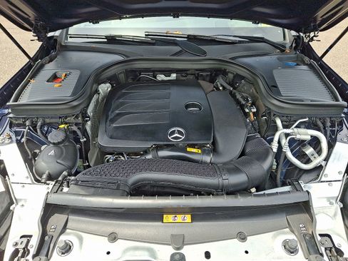 Used 2022 Mercedes-Benz GLC 300 GLC 300 image 29