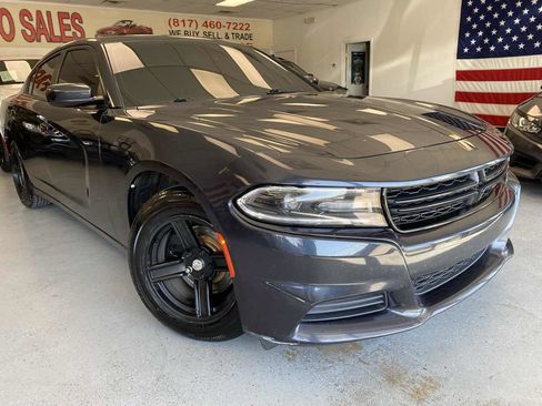 Used 2019 Dodge Charger SXT image 5