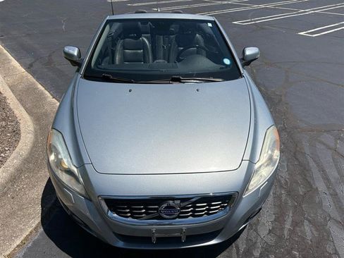 Used 2011 Volvo C70 T5 FWD image 7