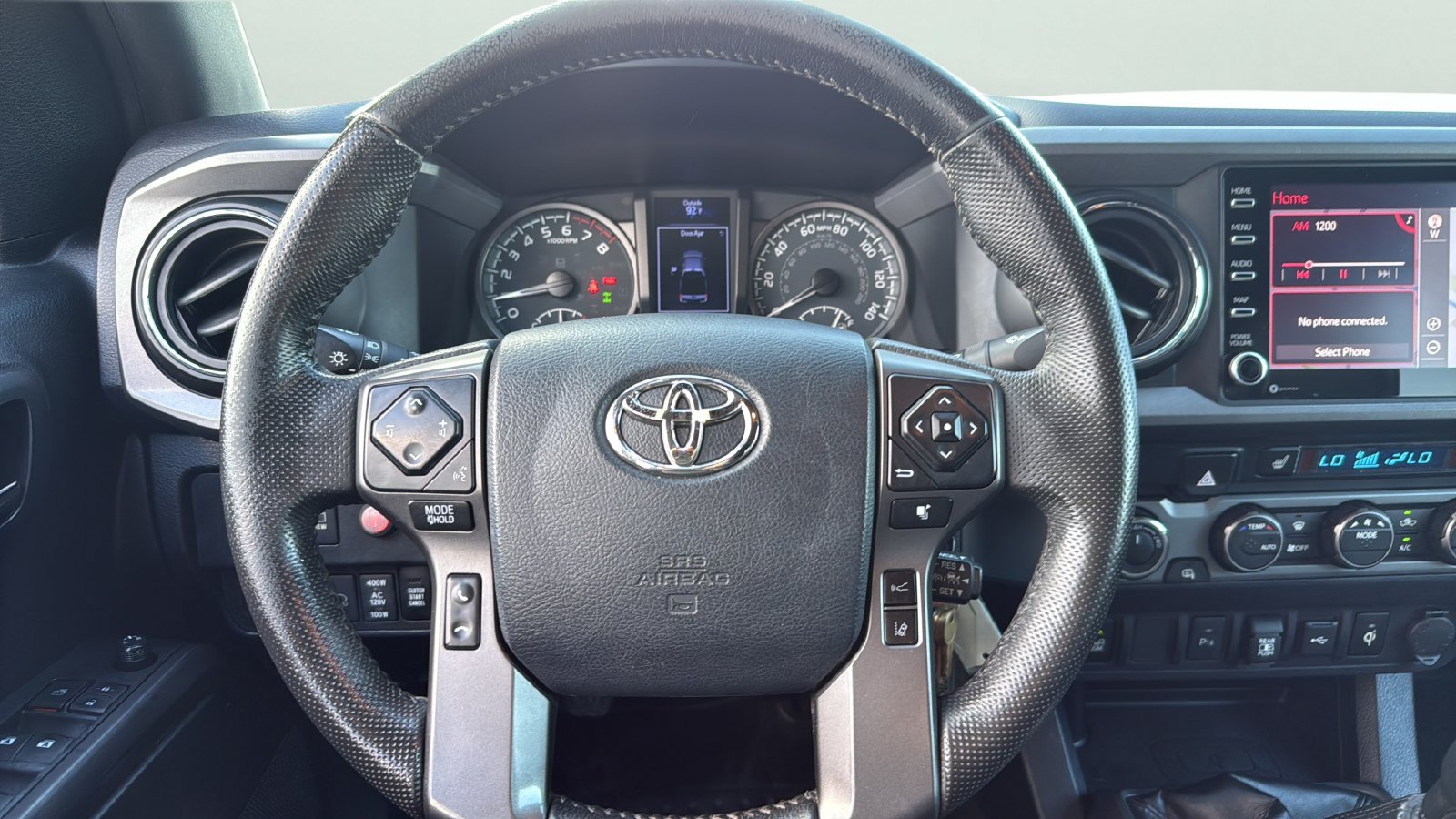 Used 2020 Toyota Tacoma TRD Off-Road w/ TRD Premium Off Road Package AWD/4WD image 14