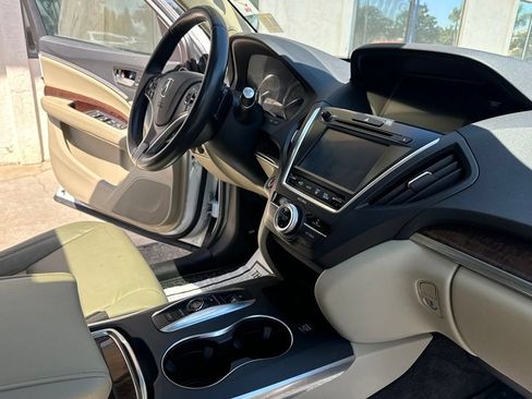Used 2020 Acura MDX SH-AWD image 24