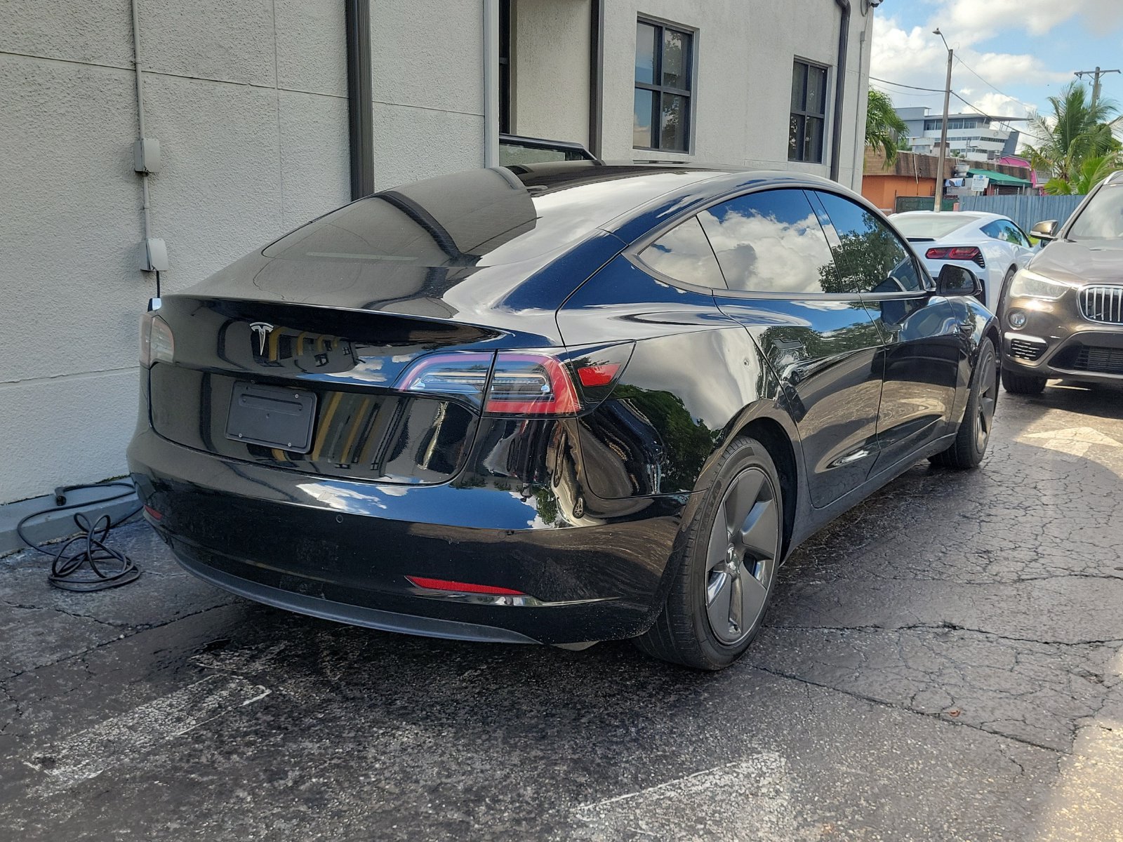 Used 2021 Tesla Model 3 Standard Range Plus RWD image 4