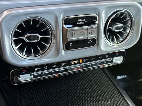 Used 2025 Mercedes-Benz G 580 w/ EQ Technology image 18
