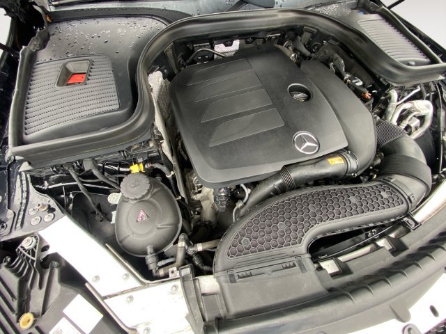 Used 2020 Mercedes-Benz GLC 300 image 29