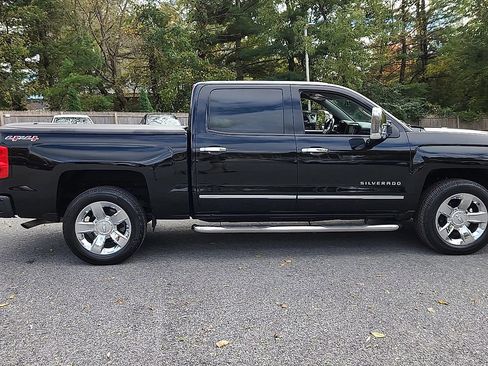 Used 2015 Chevrolet Silverado 1500 LT w/ Custom Sport Edition image 9