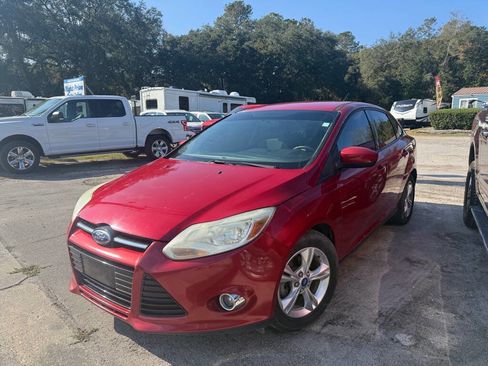 Used 2012 Ford Focus SE image 3