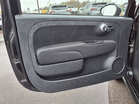 Used 2015 FIAT 500 Pop image 11