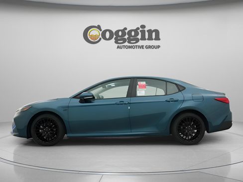 New 2026 Toyota Camry LE image 6