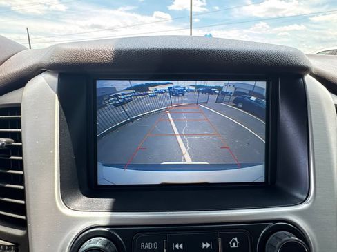 Used 2016 GMC Yukon SLT w/ Open Road Package AWD/4WD image 30