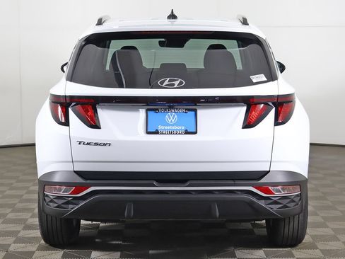 Used 2024 Hyundai Tucson SEL FWD image 12