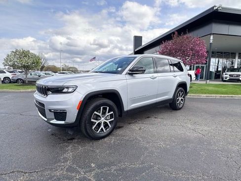 Used 2024 Jeep Grand Cherokee L Limited w/ Luxury Tech Group II AWD/4WD image 4
