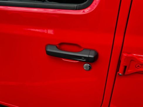 Used 2020 Jeep Gladiator Rubicon AWD/4WD image 18