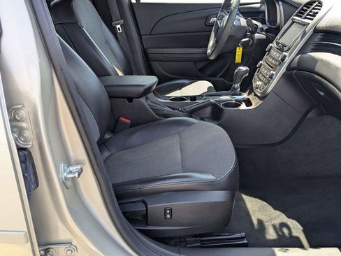 Used 2015 Chevrolet Malibu LT w/ Power Convenience Package FWD image 23