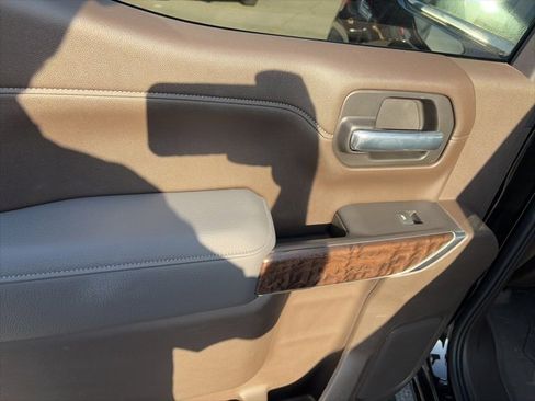 Used 2021 GMC Sierra 1500 Denali w/ Denali Ultimate Package image 12