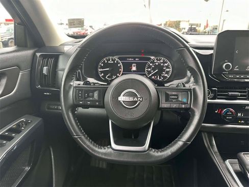 Certified 2024 Nissan Pathfinder SV image 15