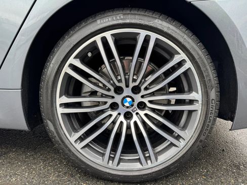 Used 2018 BMW 530e xDrive AWD/4WD image 21