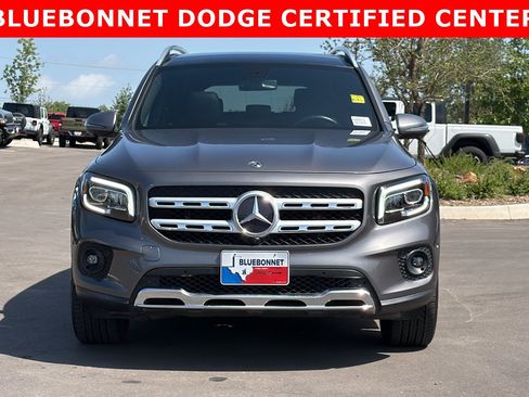 Used 2021 Mercedes-Benz GLB 250 image 2