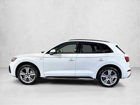 Used 2025 Audi Q5 2.0T Premium w/ Convenience Plus Package AWD/4WD image 8