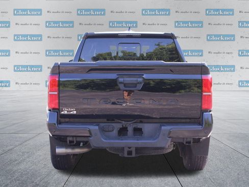 Used 2024 Toyota Tacoma 4x4 Double Cab image 7