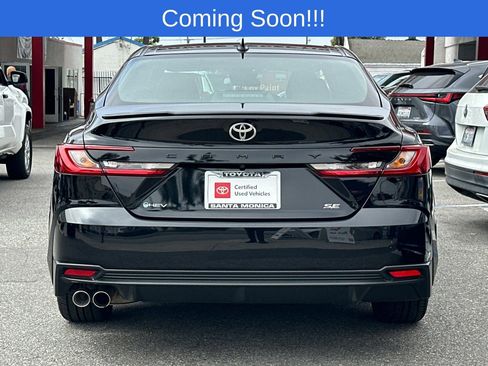 Certified 2025 Toyota Camry SE FWD image 5