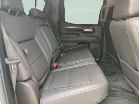 Used 2024 GMC Sierra 1500 SLT AWD/4WD image 29