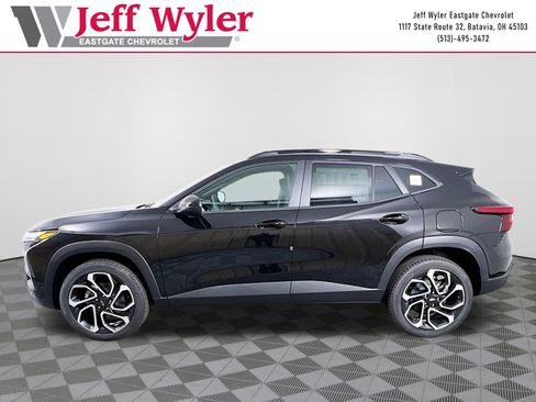 New 2026 Chevrolet Trax RS FWD image 27