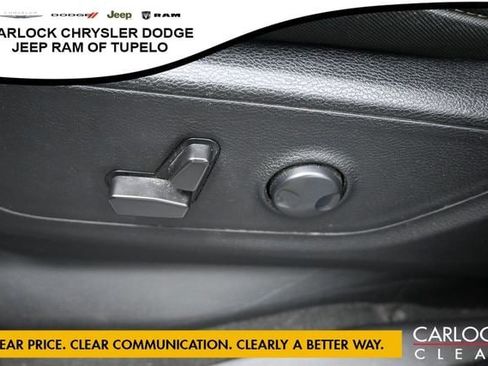 Used 2022 RAM 1500 Big Horn AWD/4WD image 12