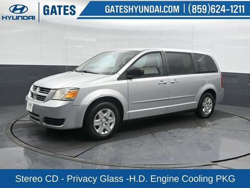 Used 2010 Dodge Grand Caravan SE w/ Climate Group FWD image 7
