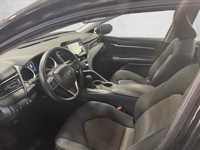Used 2021 Toyota Camry LE FWD image 9