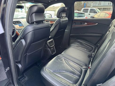 Used 2019 Lincoln Nautilus Reserve image 28