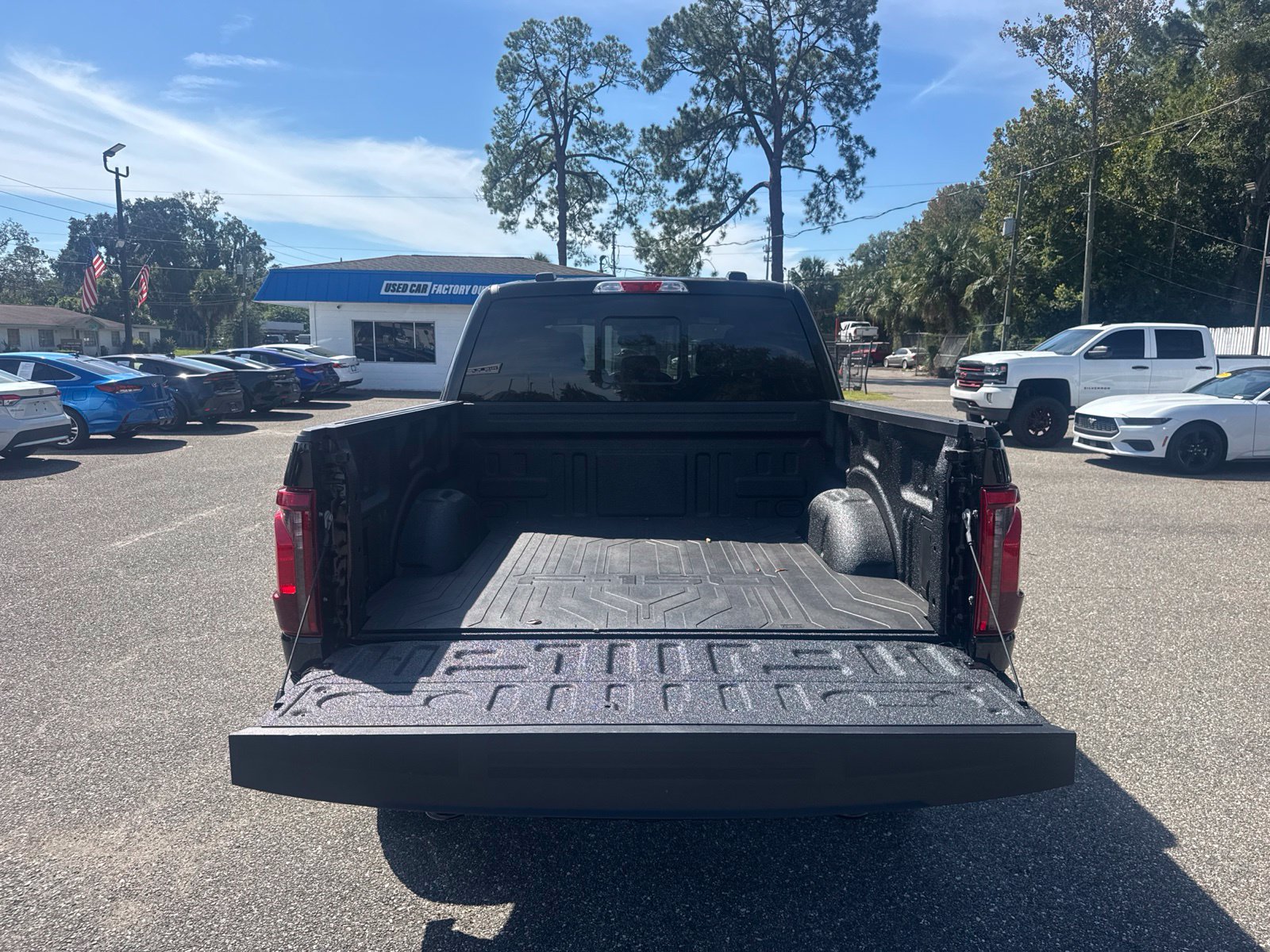 Certified 2025 Ford F150 Tremor w/ Mobile Office Package AWD/4WD image 9