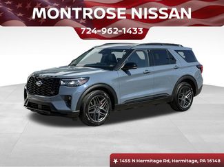 Used 2025 Ford Explorer ST video 1