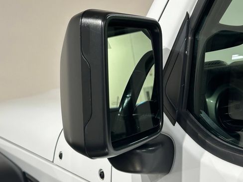 Used 2019 Jeep Wrangler Sport AWD/4WD image 16