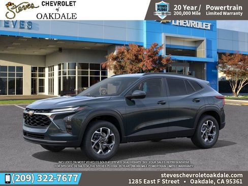 New 2026 Chevrolet Trax LT w/ Driver Confidence Package image 2